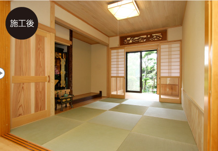 琉球畳の綺麗な和室。欄間・床柱は再利用。
